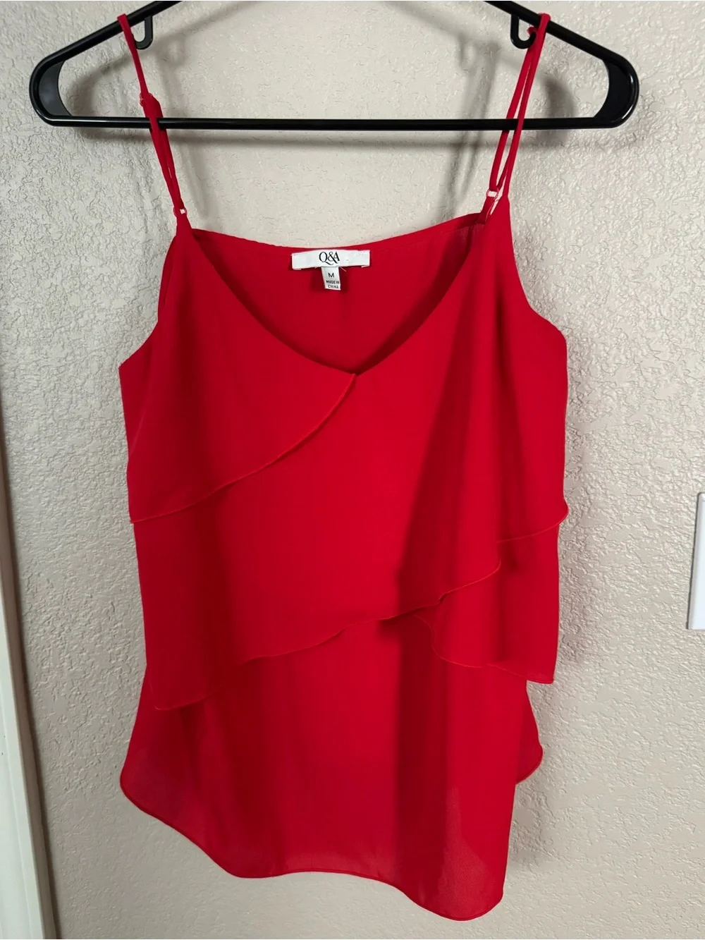 Red Ruffle Tiered Women’s Top - Picture 1 of 4